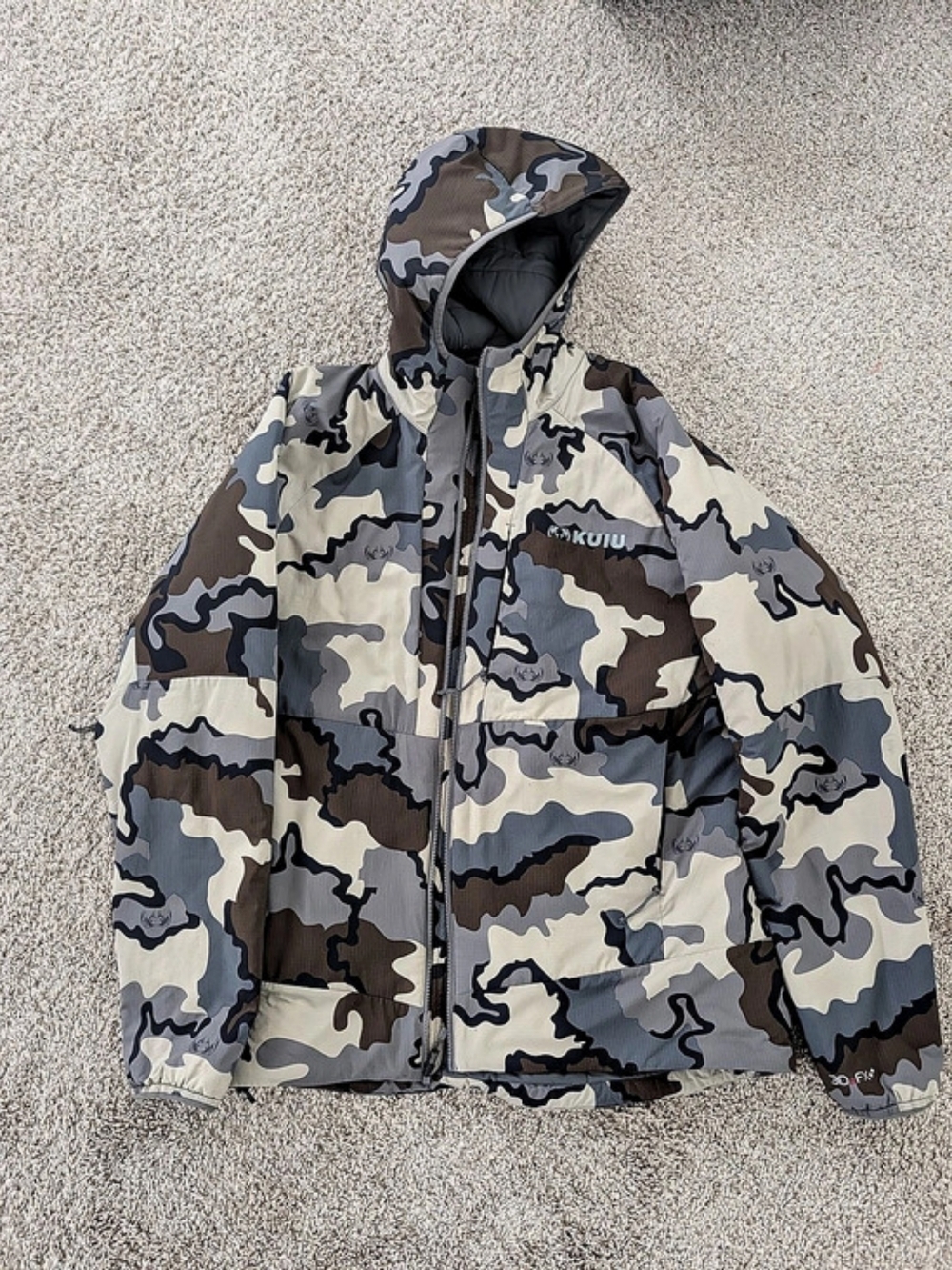 KUIU Kenai Hooded Jacket Men's Camo Puffer